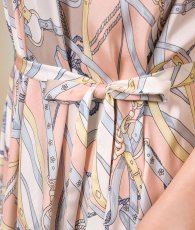 画像13: [ S-Lサイズ / 2カラー ][rinfarre]ホルターネック・総柄・フレア・ウエストリボン・ミディアムドレス・ワンピース[黒木麗奈・稲垣姫菜着用][送料無料] (13)