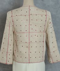 画像6: [韓国製][rinfarre]ベージュ・ショート丈・ツイード・お花ボタン・赤ライン・七分袖・ビジュー・ジャケット・アウター[送料無料] (6)