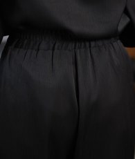 画像16: [ フリーサイズ / 1カラー ][EleHast]フリルシャツ・トップスフォールド・ワイドパンツ・セットアップ[薗田杏奈着用][送料無料] (16)