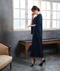 画像11: [ フリーサイズ / 1カラー ][EleHast]アームスリット・長袖・ケープ・エレガントモード・マキシ丈・ロングワンピース[薗田杏奈着用][送料無料] (11)