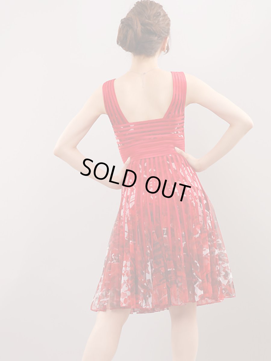 画像3: [SALE品のため返品不可＆再入荷なしの現品限り][ERUKEI][山崎みどり・薗田杏奈着用]立体斜線・ノースリーブ・プリント柄・4色カラー・Aライン・フレア・Vネック・ミニドレス・ワンピース【mrg-ayp】[送料無料] (3)