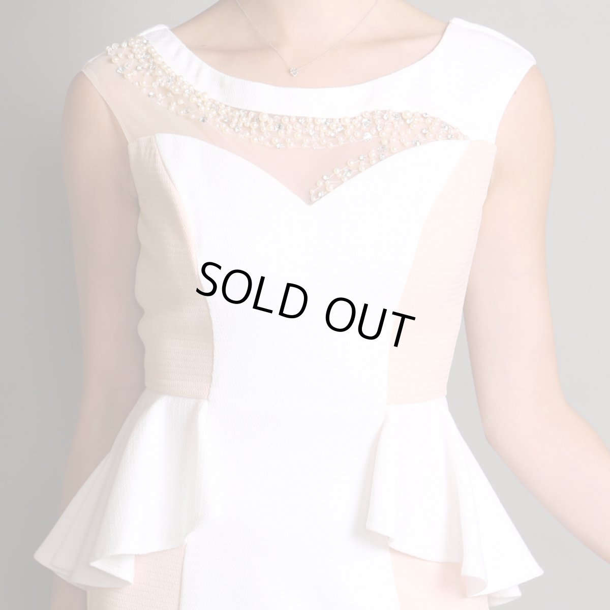 画像13: [SALE品のため返品不可＆再入荷なしの現品限り][ERUKEI][山崎みどり着用][姉ageha]パールビジュー＆シースルー・バイカラー・ぺプラム・ノースリーブ・タイト・ミニドレス・ワンピース (13)