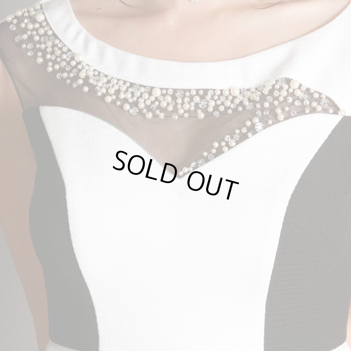 画像14: [SALE品のため返品不可＆再入荷なしの現品限り][ERUKEI][山崎みどり着用][姉ageha]パールビジュー＆シースルー・バイカラー・ぺプラム・ノースリーブ・タイト・ミニドレス・ワンピース (14)