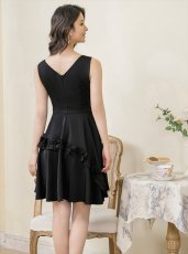 画像19: [SALE品のため返品不可＆再入荷なしの現品限り][ERUKEI]フリルポイント・無地・キュート・ノースリーブ・Aライン・ショート丈・ミニドレス・ワンピース[れお着用][送料無料] (19)