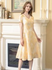 画像4: [ERUKEI/GINZA COUTURE]イエロー・ホワイト・ブルー・花柄・ジャガード・切り替え・Aライン・半袖・ミディアムドレス・ワンピース[送料無料] (4)