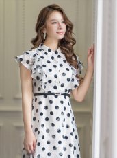 画像4: [ERUKEI/GINZA COUTURE]ホワイト×ブラック・ドットプリント・フリルスリーブ・Aライン・ベルト付き・ミディアムドレス・ワンピース[送料無料] (4)