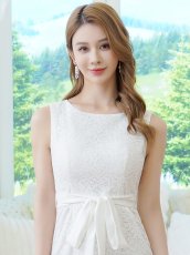 画像4: [ XS-Lサイズ / 2カラー][ERUKEI/GINZA COUTURE]総レース・ウエストリボン・ノースリーブ・タイト・膝丈・ミディアムドレス・ワンピース[送料無料] (4)