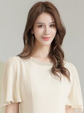 画像4: [ XS-Lサイズ / 2カラー][ERUKEI/GINZA COUTURE]シンプル・ラインストーン・パール・フリルスリーブ・Aライン・ミニドレス・ワンピース[送料無料] (4)