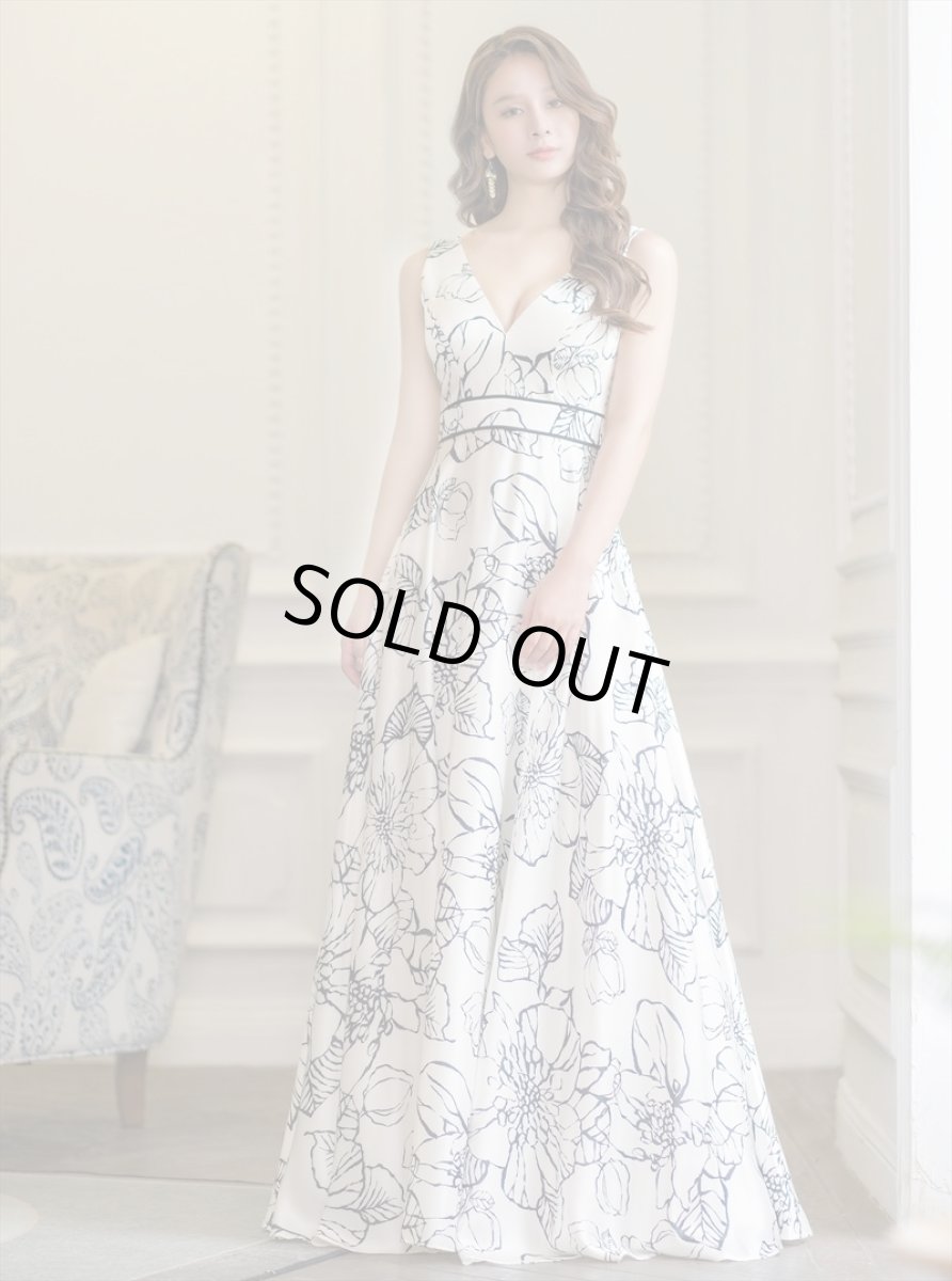 画像17: [ERUKEI]ノースリーブ・イエロー・ホワイトブラック・花柄・プリント・Vネック・ロングドレス[黒木麗奈着用]《送料＆代引き手数料無料》 (17)