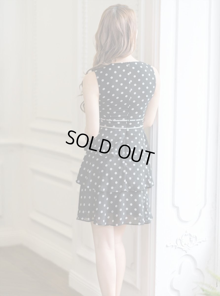 画像4: [ERUKEI]ブラック×ホワイト・ドット・プリント・Vネック・ノースリーブ・ティアード・ミニドレス・ワンピース[送料無料] (4)