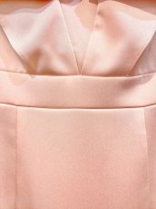 画像19: [ERUKEI]ワインレッド・ネイビー・ベージュ・ピンク・グリーン・ブルー・Vネック・フリル袖・タイト・ミディアムドレス・ワンピース[送料無料] (19)