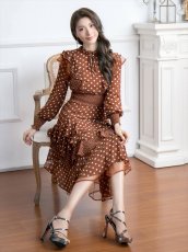 画像19: [ERUKEI]Aライン・ドット・水玉・フリル・ティアード・ブラック・長袖・ミディアムドレス・ワンピース[MIRIN着用]《送料＆代引き手数料無料》 (19)