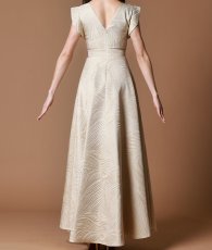 画像15: [ERUKEI]シンプル・ジャガード・ハイウエスト・フリルスリーブ・Vネック・Aライン・ロングドレス[山崎みどり着用]《送料＆代引き手数料無料》myall (15)