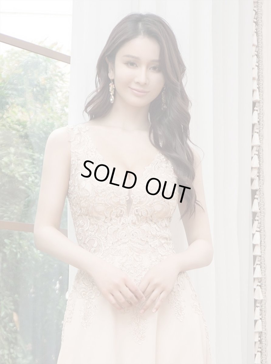 画像12: [ERUKEI/SETTAN]ホワイト・ネイビー・ベージュ・ワインレッド・Aライン・エレガント・胸元レース・スパンコール・ロングドレス[送料無料] (12)