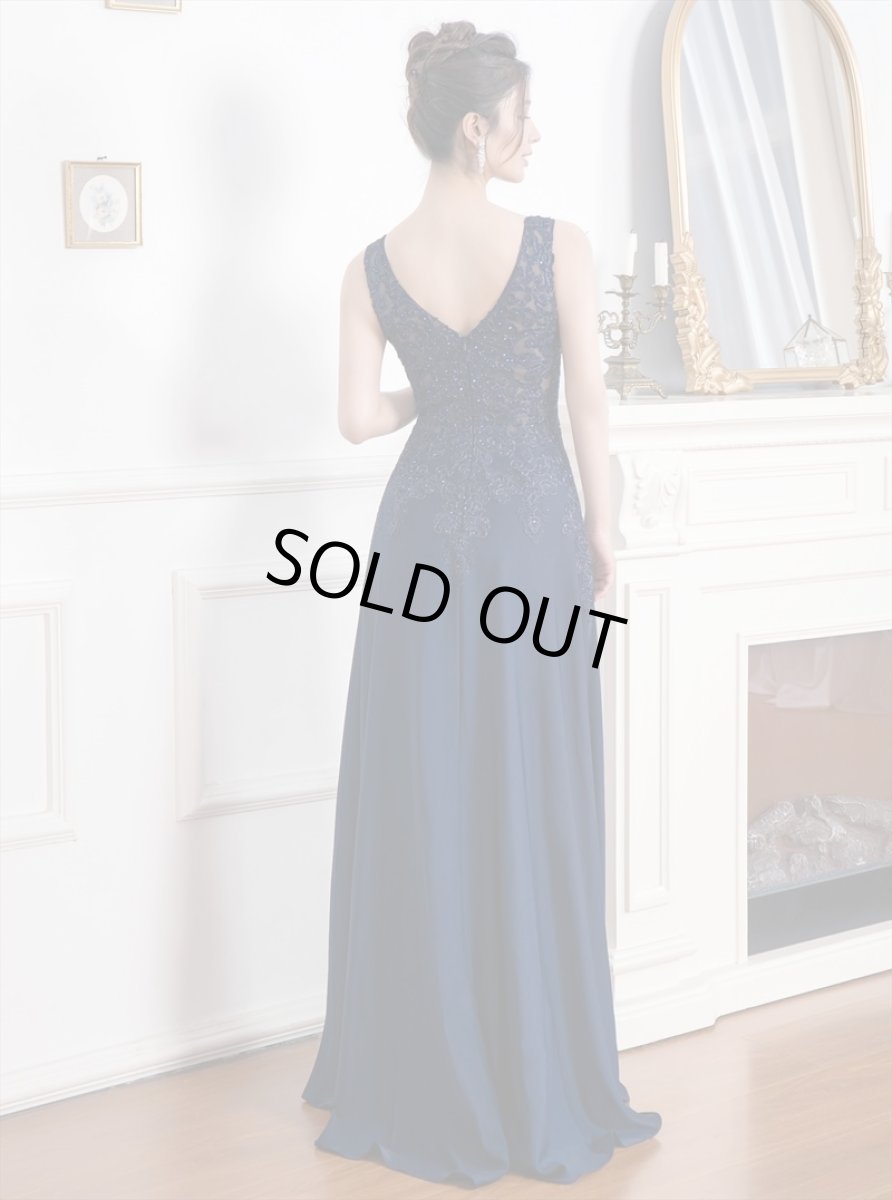 画像6: [ERUKEI/SETTAN]ホワイト・ネイビー・ベージュ・ワインレッド・Aライン・エレガント・胸元レース・スパンコール・ロングドレス[送料無料] (6)