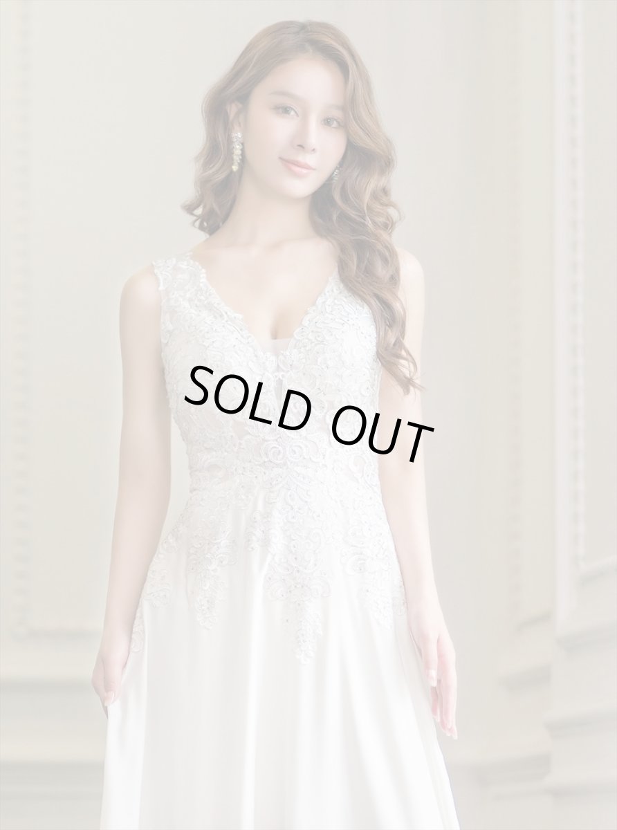 画像9: [ERUKEI/SETTAN]ホワイト・ネイビー・ベージュ・ワインレッド・Aライン・エレガント・胸元レース・スパンコール・ロングドレス[送料無料] (9)