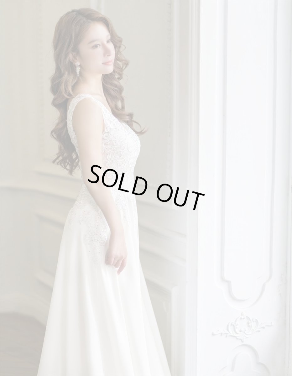 画像13: [ERUKEI/SETTAN]ホワイト・ネイビー・ベージュ・ワインレッド・Aライン・エレガント・胸元レース・スパンコール・ロングドレス[送料無料] (13)