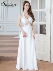 画像2: [ERUKEI/SETTAN]ピンク・ホワイト・ワインレッド・ホルターネック・エレガント・胸元レース・ラインストーン・Aライン・ロングドレス[送料無料] (2)