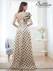 画像3: [ERUKEI/SETTAN]ベージュ×ブラック・ワンショルダー・フリル・カットアウト・スピンドル・シンプル・フリル・Aライン・ロングドレス[送料無料] (3)