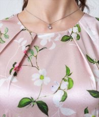 画像9: [ERUKEI GINZA COUTURE]花柄・サテン・ノースリーブ・タック・プリーツ・Aライン・ミニドレス・ワンピース[黒木麗奈着用][送料無料] (9)
