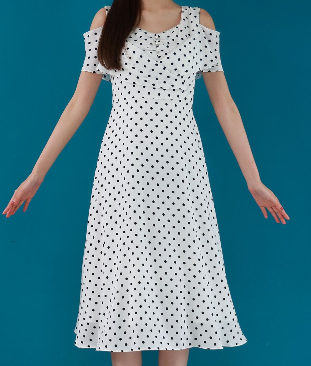 画像6: [ERUKEI]オープンショルダー・ポイントフリル・ドット・パールビジュー・Ａライン・ミディアムドレス・ワンピース[黒木麗奈着用]《送料＆代引き手数料無料》 (6)