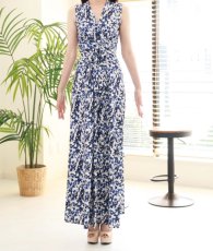 画像13: [ XS-Lサイズ / 1カラー][ERUKEI]ホワイト×ブルー・小花柄・ノースリーブ・カシュクール・Aライン・マキシ丈・ロングドレス・ワンピース[薗田杏奈着用][送料無料] (13)