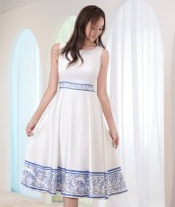 画像7: [ XS-Lサイズ / 1カラー][ERUKEI]プリント・切替・Aライン・ノースリーブ・ミディアムドレス・ワンピース[山崎みどり着用][送料無料] mywhlu (7)