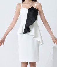 画像7: [ XS-Lサイズ / 1カラー][ERUKEI/GINZA COUTURE]バイカラー・アシンメトリー・変形・キャミソール・フリル・ペプラム・タイト・ミニドレス・ワンピース[黒木麗奈着用][送料無料] (7)