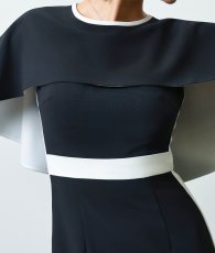 画像12: [ XS-Lサイズ / 2カラー ][ERUKEI]シンプル・バイカラー・ケープ付き・タイト・ミディアムドレス・ワンピース[奈月セナ着用][送料無料] (12)