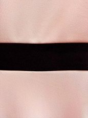 画像8: [ XS-Lサイズ / 2カラー ][ERUKEI]シンプル・バイカラー・ケープ付き・タイト・ミディアムドレス・ワンピース[奈月セナ着用][送料無料] (8)