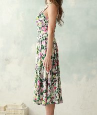 画像13: [ XS-Lサイズ / 1カラー][ERUKEI]プリント・花柄・コルセット・Aライン・ノースリーブ・ミディアムドレス・ワンピース[山崎みどり着用][送料無料] mypr (13)