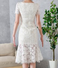 画像11: [ XS-Lサイズ / 2カラー][ERUKEI]ワンカラー・総レース・フリンジ・半袖・インナーミニ・タイト・マーメイド・ミディアムドレス・ワンピース[薗田杏奈着用[送料無料] (11)