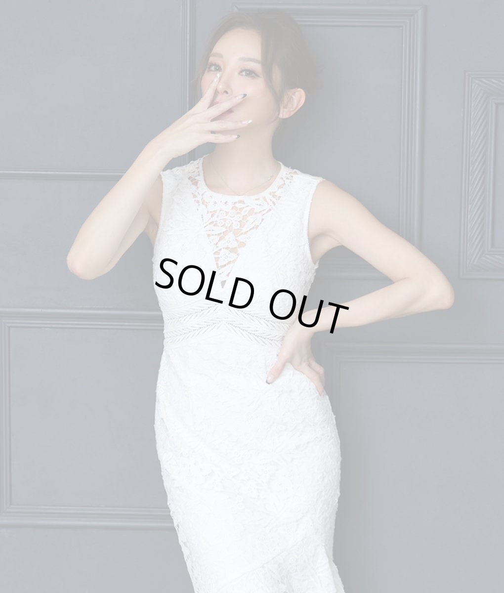 画像4: [ERUKEI]ホワイト・総レース・アシメントリー丈・ノースリーブ・マーメイド・ヘムライン・ミディアムドレス・ワンピース[山崎みどり着用]《送料＆代引き手数料無料》 (4)