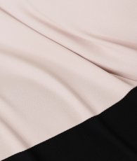 画像16: [ XS-Lサイズ / 1カラー][ERUKEI]バイカラー・半袖・レース・Vネック・ひざ丈・タイト・スリット・ミニドレス・ワンピース[薗田杏奈着用][送料無料] (16)