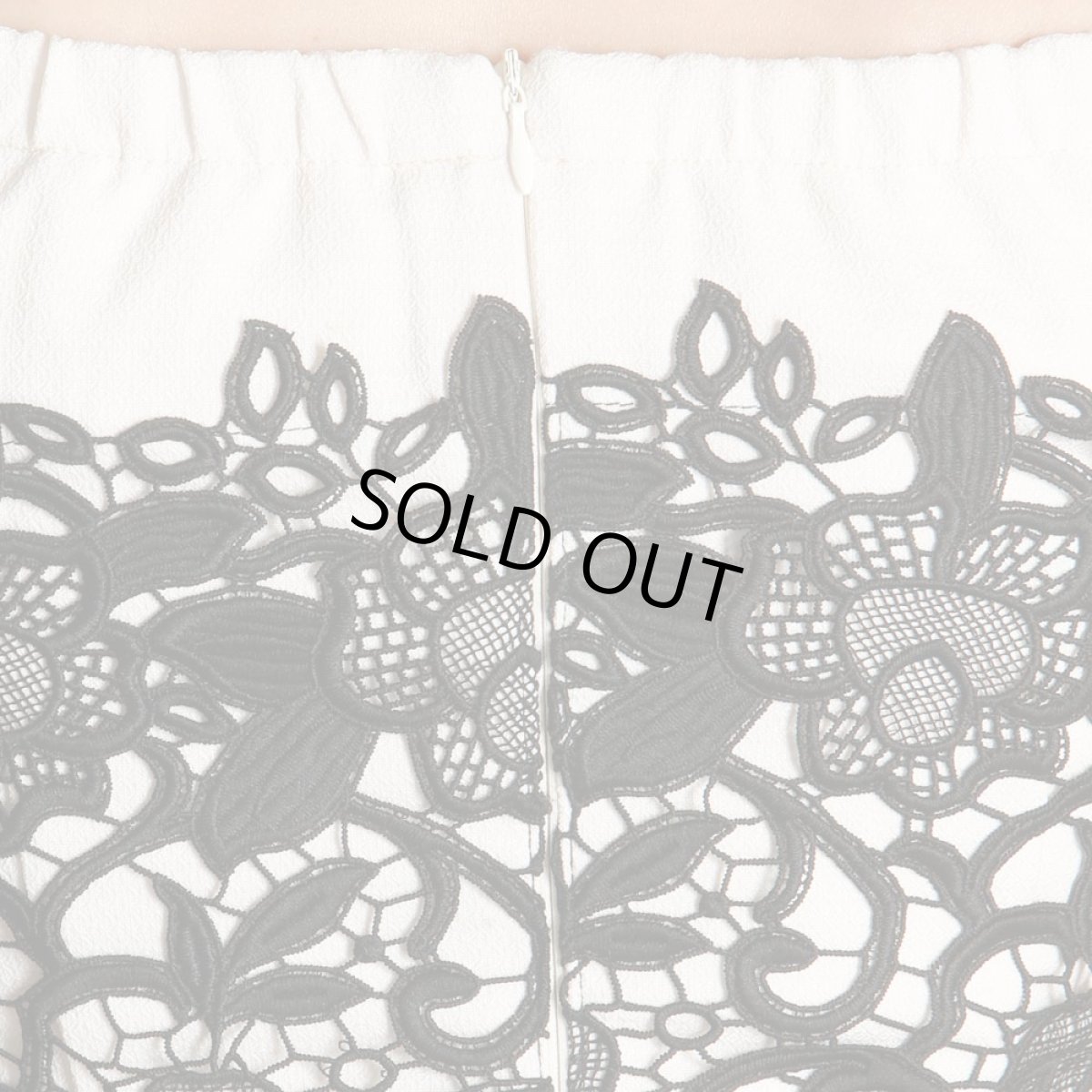 画像15: [SALE品のため返品不可＆再入荷なしの現品限り][Glitter][山崎みどり着用][姉ageha]オーガンジーペプラム・フレンチスリーブ・ケミカルレース・ミニドレスmall_ (15)