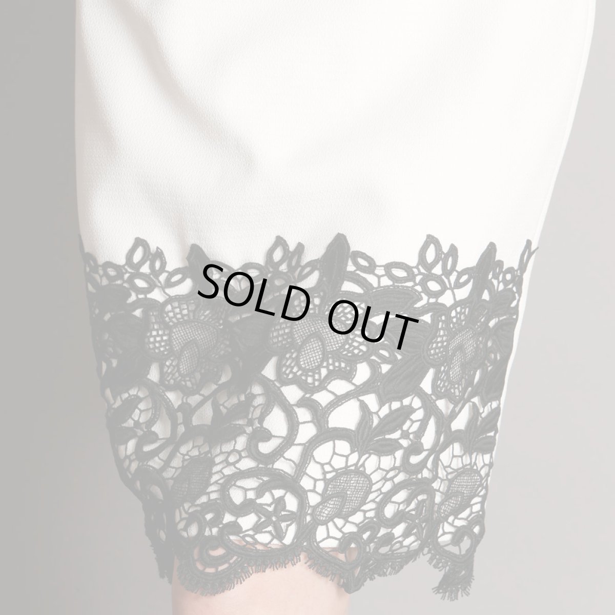 画像18: [SALE品のため返品不可＆再入荷なしの現品限り][Glitter][山崎みどり着用][姉ageha]オーガンジーペプラム・フレンチスリーブ・ケミカルレース・ミニドレスmall_ (18)