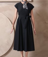 画像12: [ XS-Lサイズ / 1カラー][ERUKEI]シンプル・フレンチスリーブ・スカーフ・ポケット・Aライン・フレア・ミディアムドレス・ワンピース[山崎みどり着用][送料無料]mybk (12)