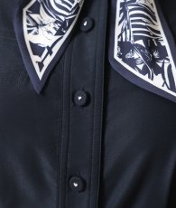 画像17: [ XS-Lサイズ / 1カラー][ERUKEI]シンプル・フレンチスリーブ・スカーフ・ポケット・Aライン・フレア・ミディアムドレス・ワンピース[山崎みどり着用][送料無料]mybk (17)