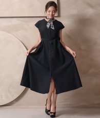画像5: [ XS-Lサイズ / 1カラー][ERUKEI]シンプル・フレンチスリーブ・スカーフ・ポケット・Aライン・フレア・ミディアムドレス・ワンピース[山崎みどり着用][送料無料]mybk (5)