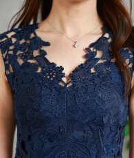 画像9: [ XS-Lサイズ / 2カラー][ERUKEI]総レース・シンプル・Vネック・ヘムライン・マーメイド・ミディアムドレス・ワンピース[薗田杏奈着用]《送料＆代引き手数料無料》 (9)