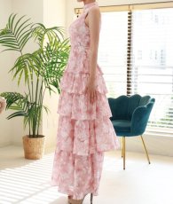 画像11: [ XS-Lサイズ / 1カラー][ERUKEI]ピンク・ブルー・ティアード・ハイネック・花柄・パール・Aライン・ノースリーブ・ロングドレス[薗田杏奈・黒木麗奈着用][送料無料] (11)
