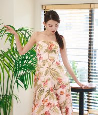 画像4: [ XS-Lサイズ / 1カラー][ERUKEI]ベア・ボタニカル・花柄・ベージュ・胸元カット・編み上げ・Aライン・ノースリーブ・ロングドレス[黒木麗奈着用][送料無料] (4)