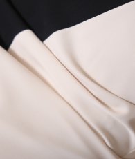 画像15: [ XS-Lサイズ / 1カラー][ERUKEI]オフショルダー・アシンメトリー・バイカラー・切替・マーメイドライン・ロングドレス・ワンピース[山崎みどり着用][送料無料] mybkiv (15)