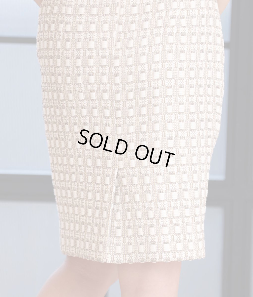 画像11: [ERUKEI Settan]ベージュ・ツイード・フレンチスリーブ・ポイントフリンジ・切り替え・タイト・ミニドレス・ワンピース[山崎みどり着用]《送料＆代引き手数料無料》my (11)