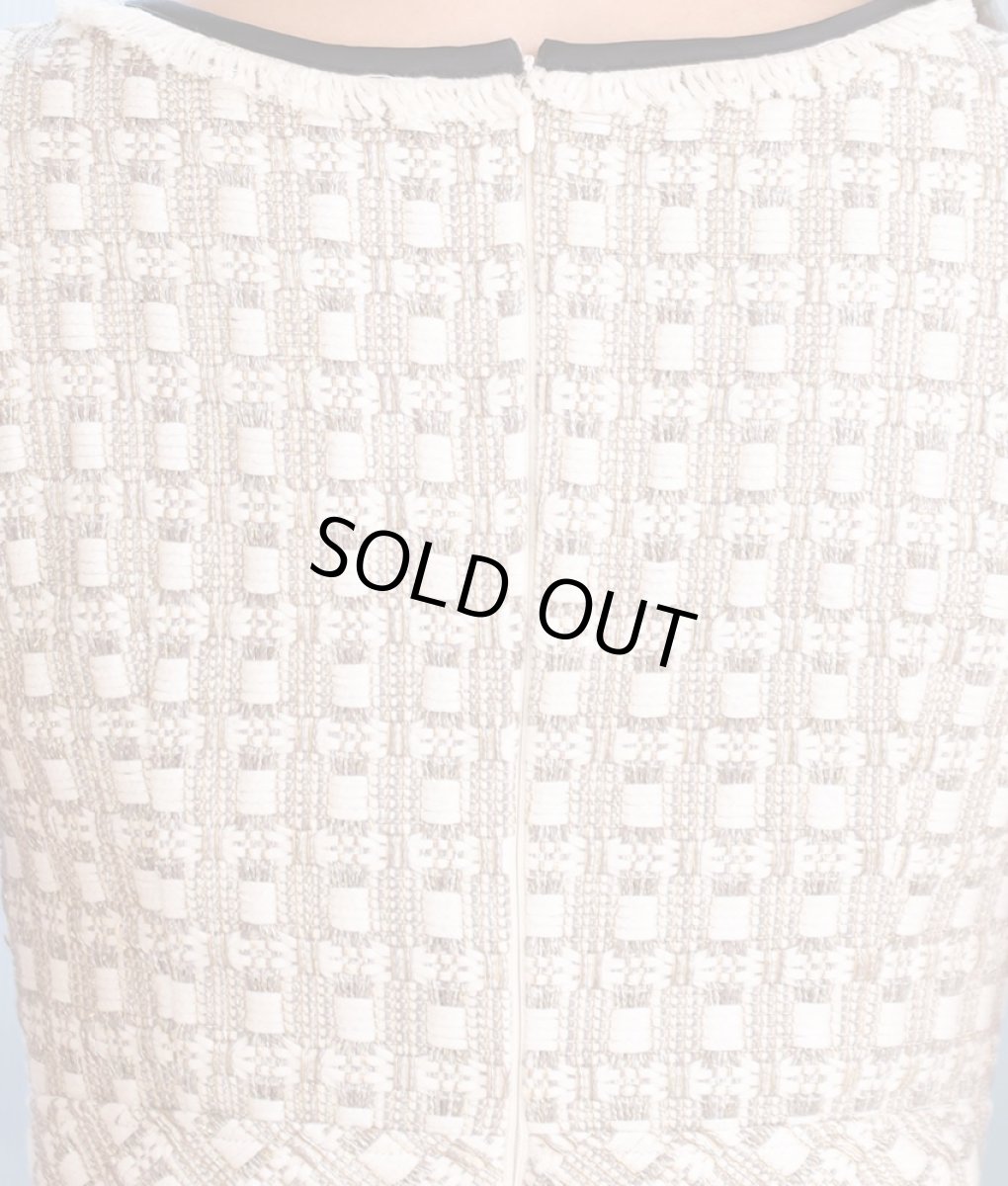 画像12: [ERUKEI Settan]ベージュ・ツイード・フレンチスリーブ・ポイントフリンジ・切り替え・タイト・ミニドレス・ワンピース[山崎みどり着用]《送料＆代引き手数料無料》my (12)