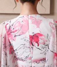 画像13: [ XS-Lサイズ / 1カラー][ERUKEI]袖付き・ハーフスリーブ・カシュクール・花柄・プリント・シアー・Aライン・ロングドレス[山崎みどり着用][送料無料] mywhpk (13)