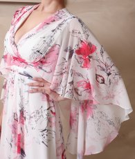 画像14: [ XS-Lサイズ / 1カラー][ERUKEI]袖付き・ハーフスリーブ・カシュクール・花柄・プリント・シアー・Aライン・ロングドレス[山崎みどり着用][送料無料] mywhpk (14)