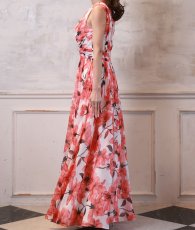 画像9: [ XS-Lサイズ / 1カラー][ERUKEI]ホワイト×レッド・花柄・Aライン・ノースリーブ・シフォン・ロングドレス・ワンピース[山崎みどり着用][送料無料]myrd (9)
