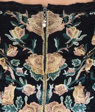 画像11: [ERUKEI]薔薇刺繍・総レース・ブラックベース・マーメイド・タイト・大人・膝下ミディアムドレス・ワンピース[山崎みどり着用]《送料＆代引き手数料無料》myall (11)