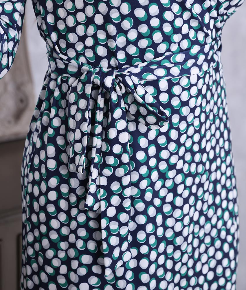 ドットレトロ七分袖マキシ 山崎みどり カラードレス